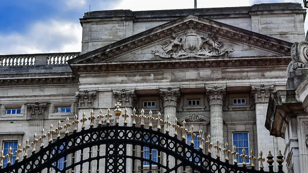 A royal cookbook seasonal recipes from buckingham palace?