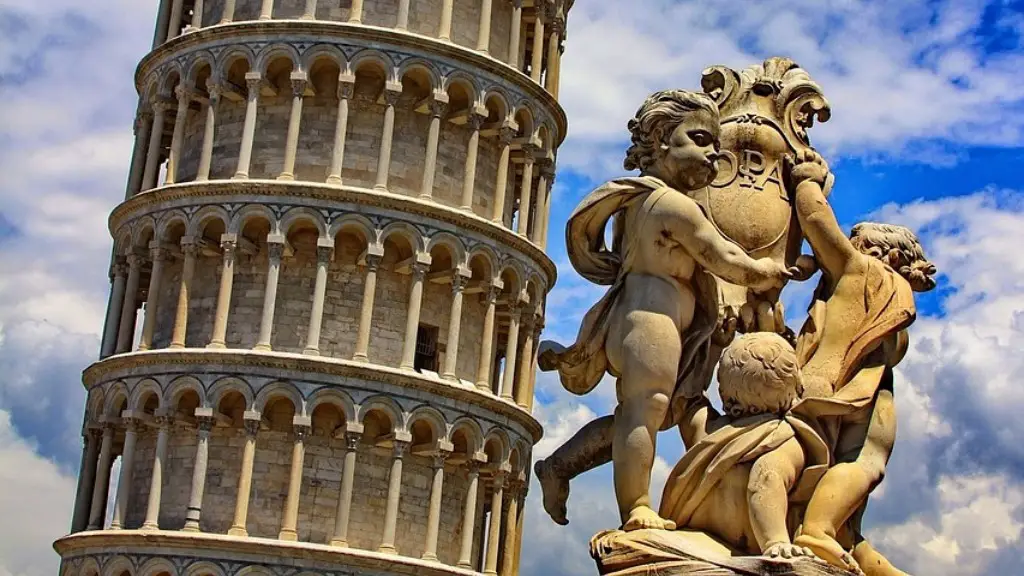 Can you go inside the leaning tower of pisa?