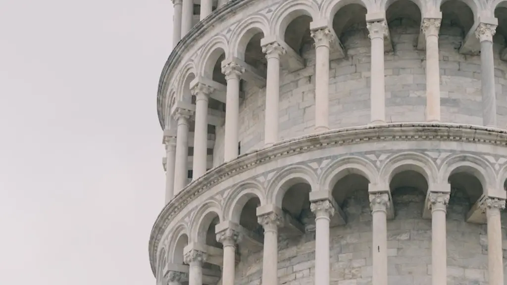 Can you still go up the leaning tower of pisa?