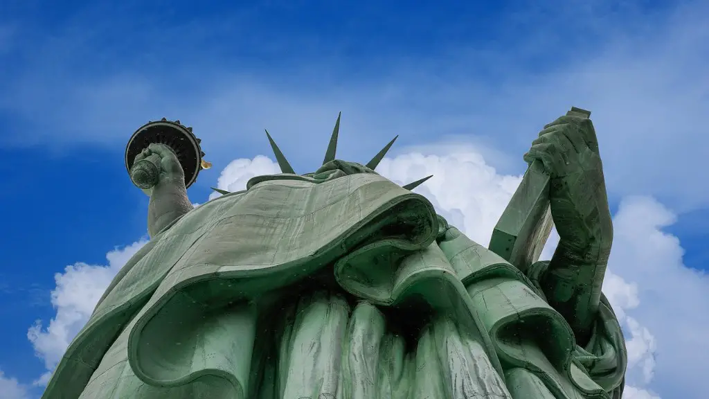 How did copperfield vanish the statue of liberty?