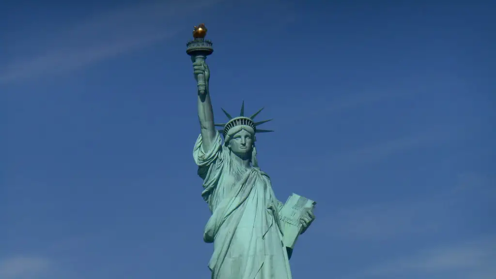 How long is ferry ride to statue of liberty?