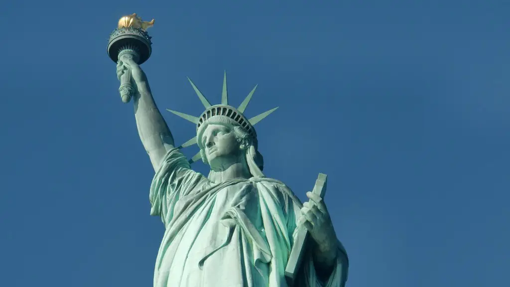 How to go to the statue of liberty from nj?