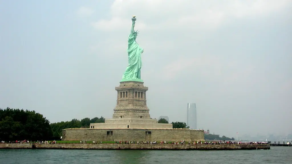 What happened to wendy williams on tv statue of liberty?